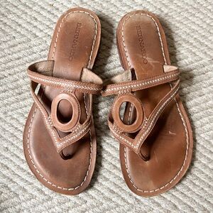 Bernardo Brown Leather Circle Thong Sandals